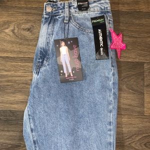 Simple Society Women’s Designer Super High Rise Blue Jeans Size 9 (29” Inseam)